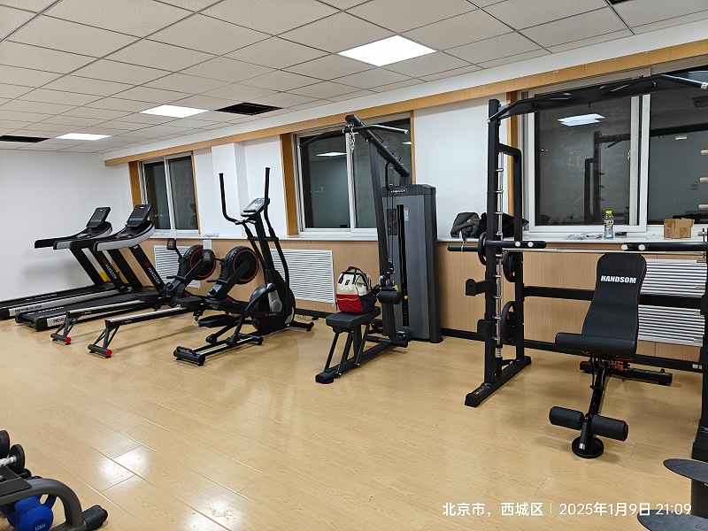 北京西城区育民小学图片2